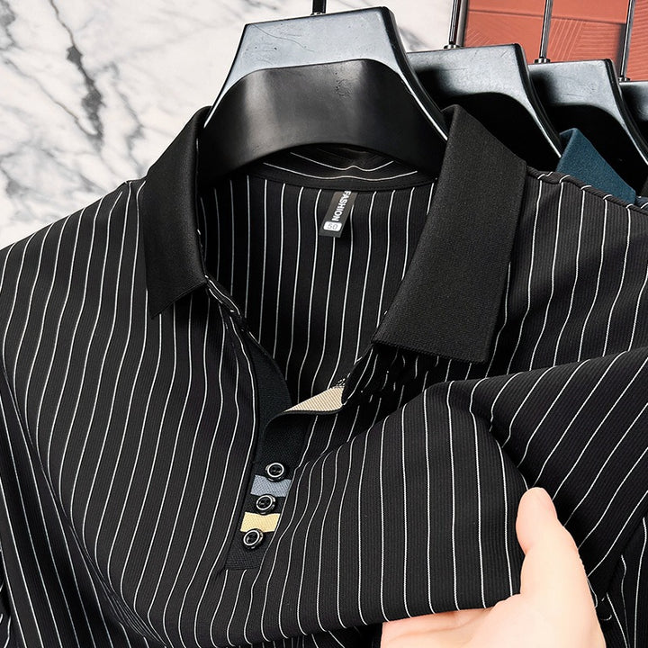 Herren modisches Poloshirt mit feinen Streifen Echoarchiv