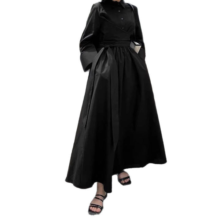 Damen Maxikleid im Hemdblusenstil mit Taillenwickel, weitem Tellerrock und breiten Manschetten – Valéora