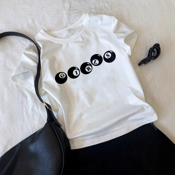 Damen cropped T-Shirt mit verspieltem Aufdruck Echo Archiv