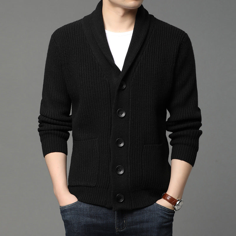 Herren Grobstrick-Cardigan mit Schalkragen, aufgesetzten Taschen und Knopfleiste Echo Archiv