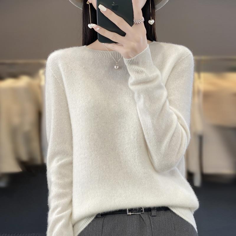 Damen Lockerer Feinstrick-Pullover mit Rundhalsausschnitt und flauschiger Angora-Optik Echoarchiv