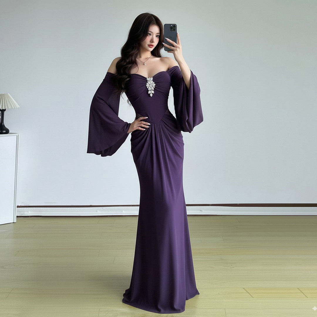 Damen langes Wickelkleid mit dramatischen Schößchenärmeln und cut-out Design Echo Archiv