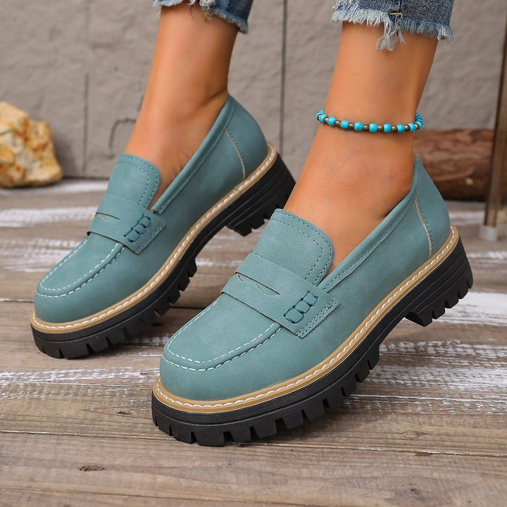 Damen lässiger Chunky-Loafer mit grober Profilsohle gepolstertem Komfortfußbett und dekorativem Steg Echo Archiv