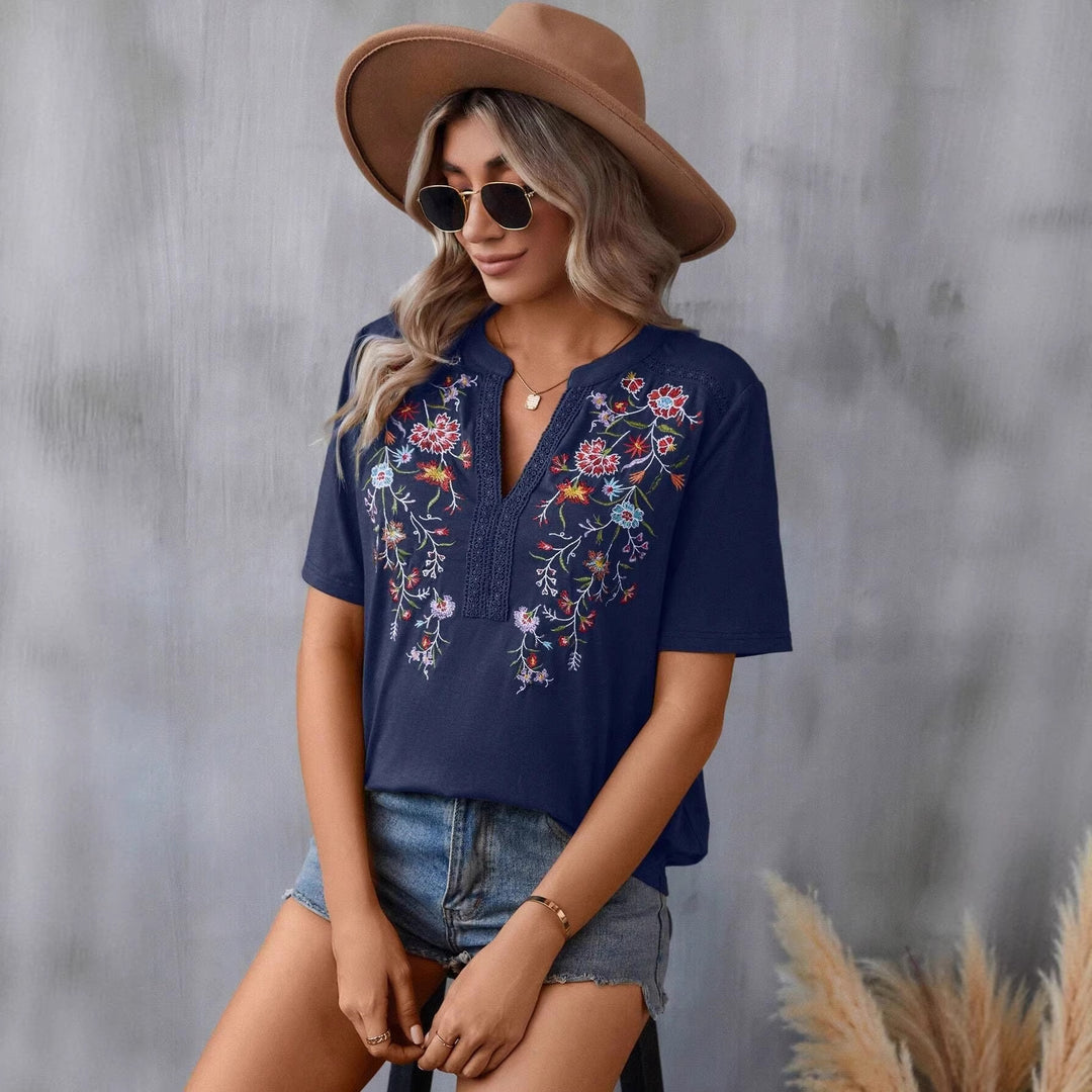 Damen bestickte Boho-Tunika mit tiefem Ausschnitt und Spitzenbesatz Echo Archiv