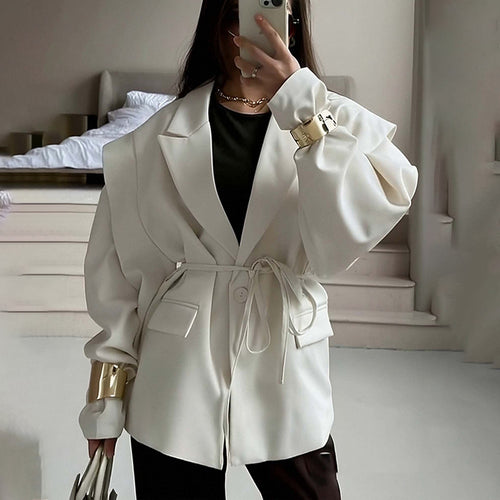 Damen nan taillierter Blazer mit Bindegürtel und Oversize-Ärmeln Echo Archiv