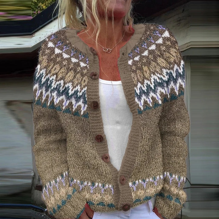 Damen nan gemusterte Strickjacke mit Rundpasse, Holzknöpfen und Eingrifftaschen Echo Archiv
