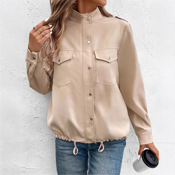 Damen Oversize Hemdjacke mit Druckknopf-Front, Brustklappen und Tunnelzugsaum Echoarchiv