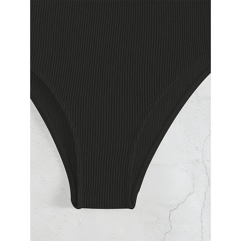 Damen Eleganter Einteiler Badeanzug mit V-Ausschnitt und dekorativem Ring Echo Archiv