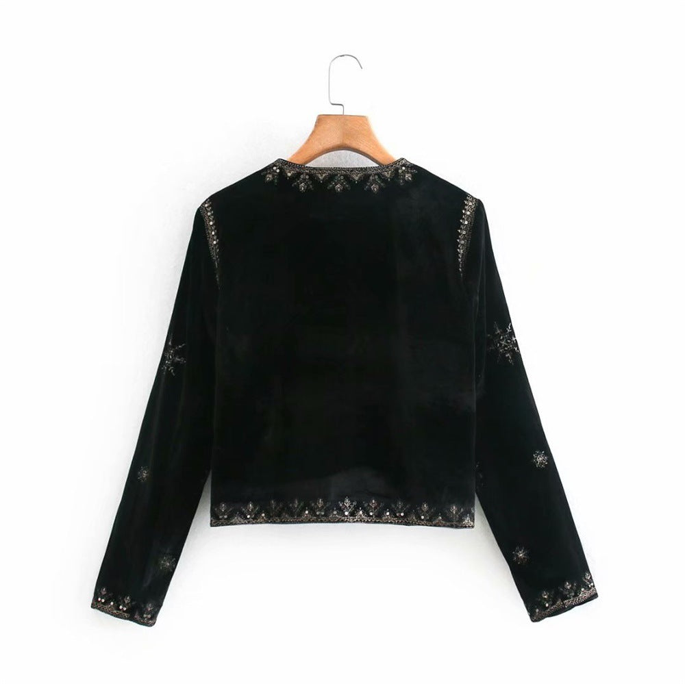 Damen Samt-Kurzjacke mit ornamentaler Perlen- und Zierstickerei Echoarchiv