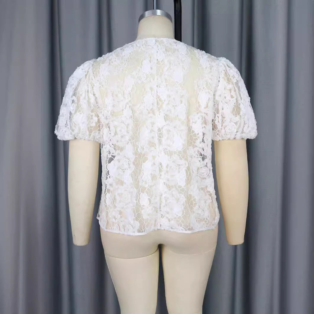 Damen Bluse mit romantischen Spitzenärmeln und floralem Muster Echo Archiv