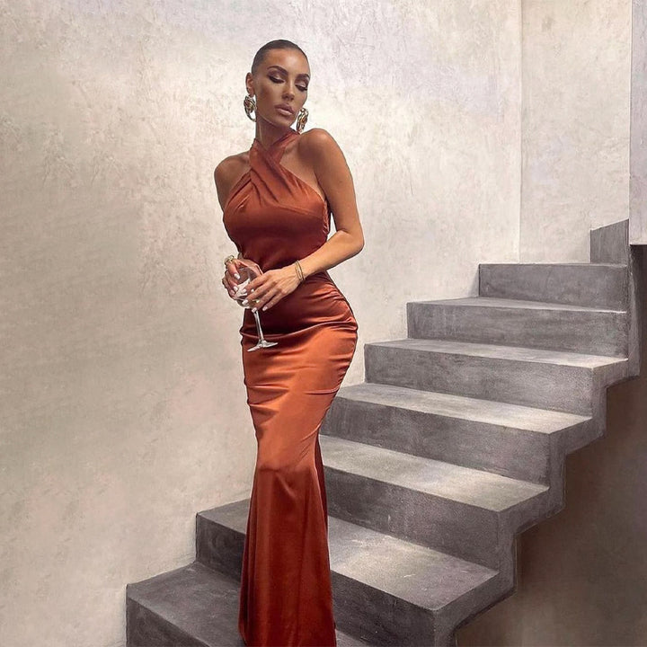 Damen Elegantes Wickelmaxikleid mit schmalen Trägern und figurbetontem Schnitt Echo Archiv
