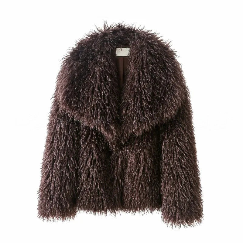 Damen Kurzjacke aus langflorigem Kunstpelz mit voluminösem Schalkragen Echo Archiv