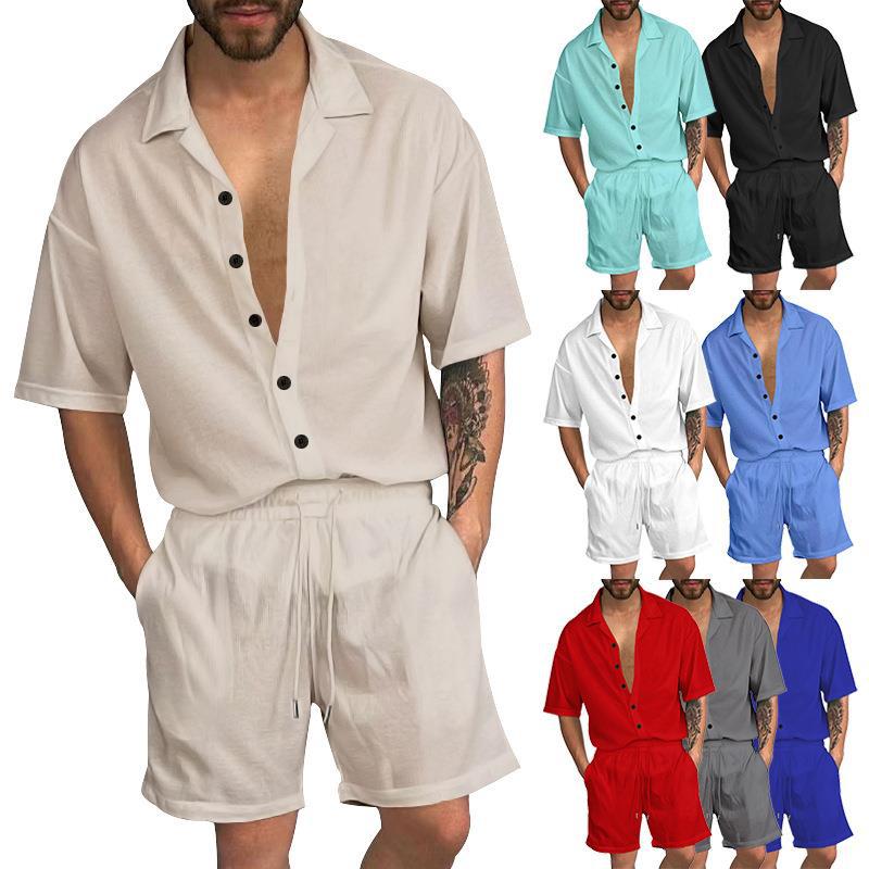 Herren Freizeit-Set mit lässigem Kurzarmhemd und elastischen Shorts Echoarchiv