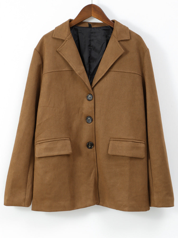 Damen Langer Doppelreihiger Trenchcoat aus Veloursleder-Optik mit Taillengürtel Echo Archiv