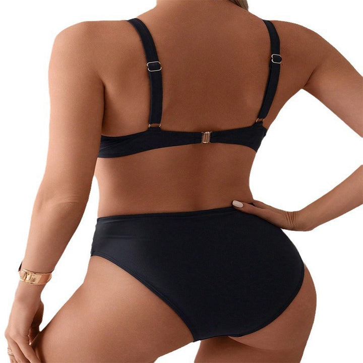 Damen Hochgeschnittener Bikini mit elegantem Design und modischen Akzenten Echo Archiv