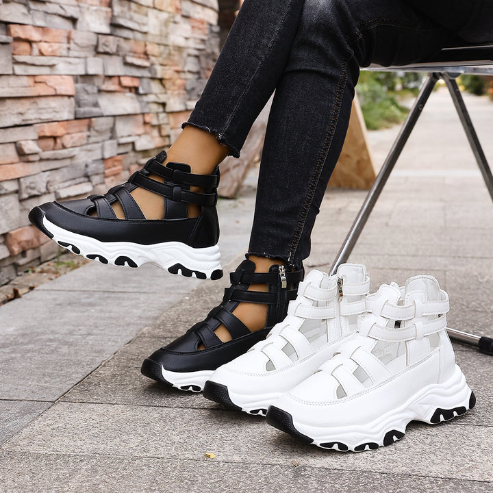 Damen  Keil-Sneaker-Sandalette mit Cut-Out Riemen, seitlichem Reißverschluss und profilierter Plateausohle Echo Archiv