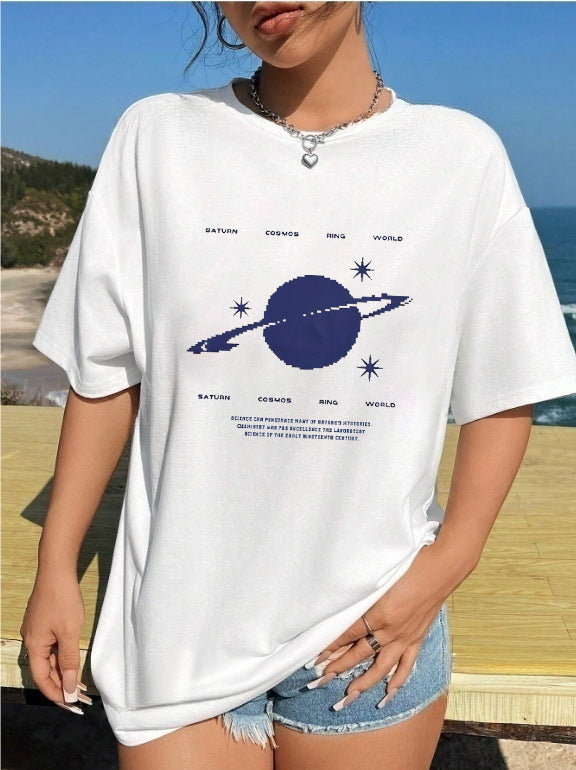 Damen T-Shirt mit kreativem Katzenmotiv und verspielter Schleife Echo Archiv
