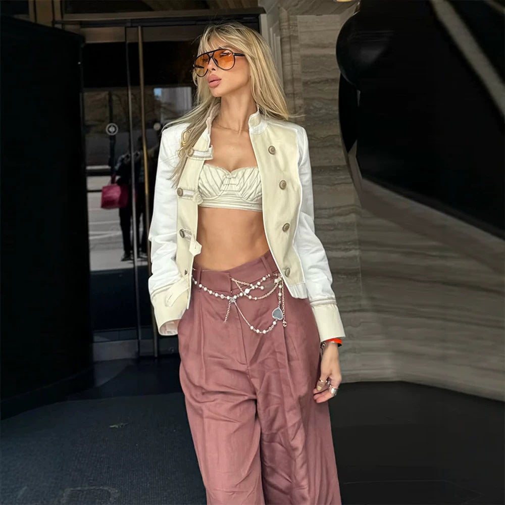 Damen Kurzjacke im militärisch inspirierten Satin‑Look mit Stehkragen Echoarchiv
