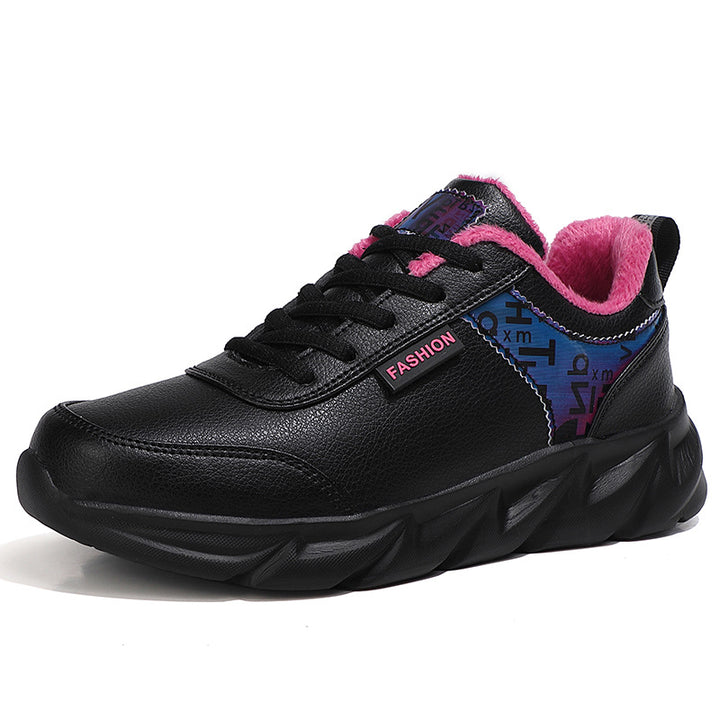 Damen nan urbaner voluminöser Sneaker mit weichem Kunstfellfutter, gepolstertem Einstieg und markanter Profilsohle Echo Archiv