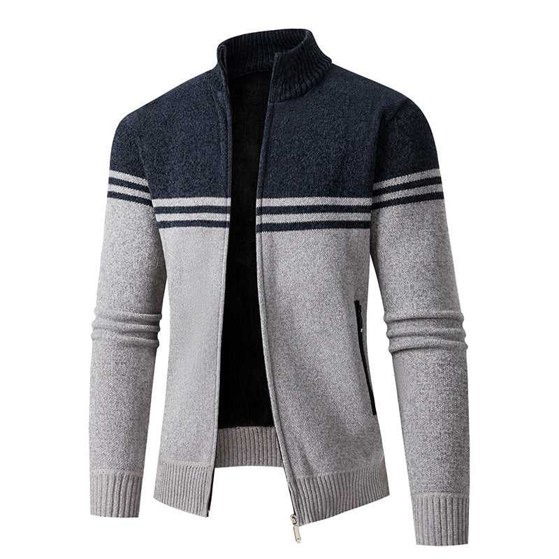 Herren Strickjacke mit modernem Zipper und sportlichem Streifenmuster Echoarchiv