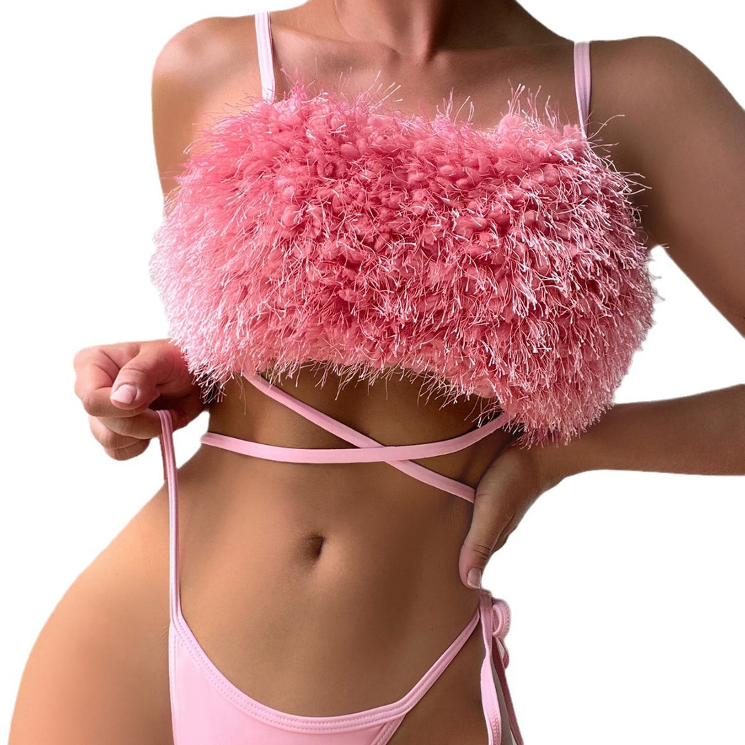 Damen Trendiger Bikini mit fluffigem Oberteil Echo Archiv