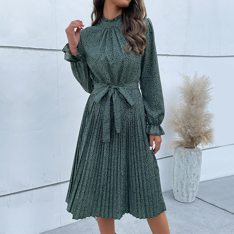 Damen Midikleid mit Stehkragen, geraffter Passe und Bindegürtel Echoarchiv