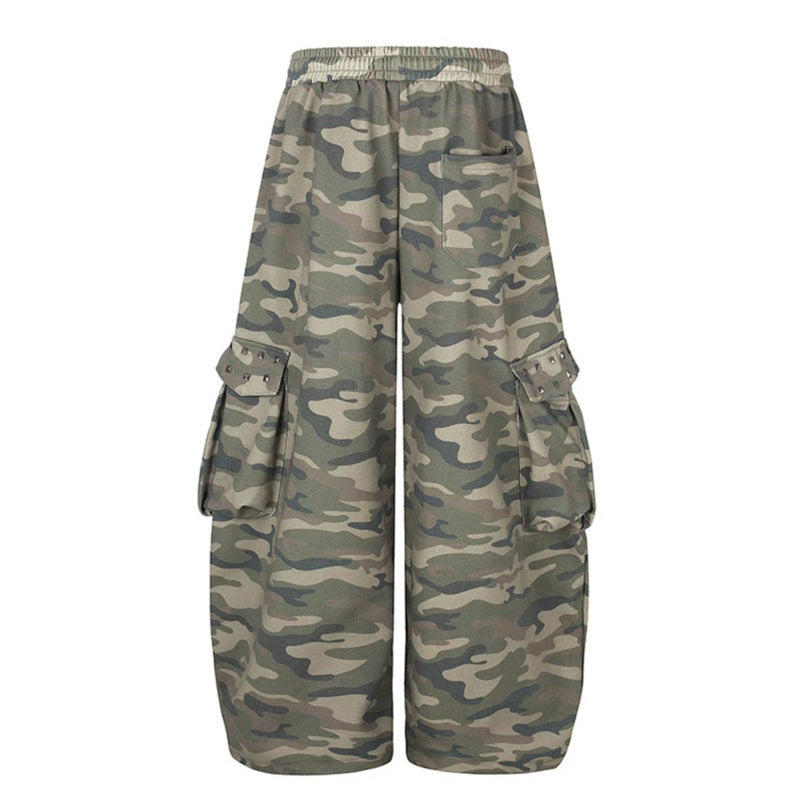 Damen Weite Cargohose im Camouflage-Design mit elastischem Bund und großen Taschen Echoarchiv