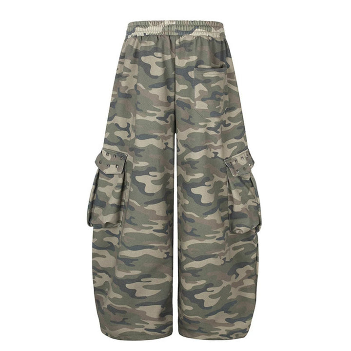 Damen Weite Cargohose im Camouflage-Design mit elastischem Bund und großen Taschen Echoarchiv