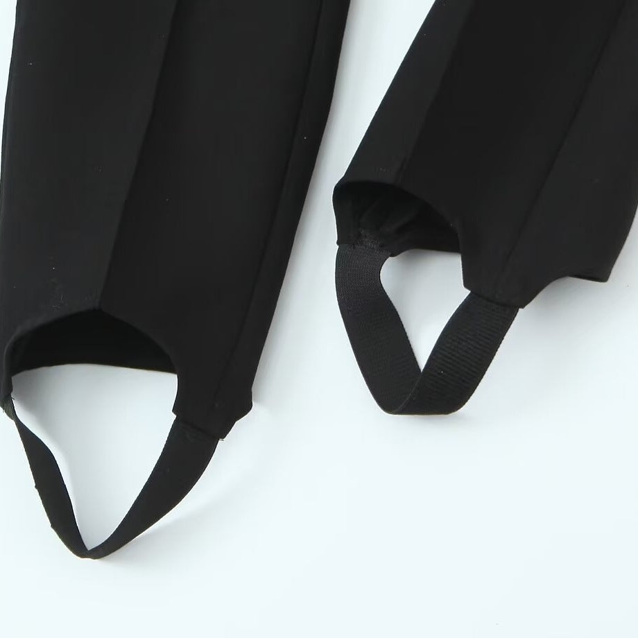 Damen elegante Hochwasser-Hose mit praktischen Schlitzdetails und hochwertiger Verarbeitung Echo Archiv