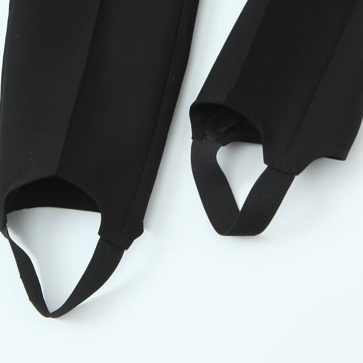 Damen elegante Hochwasser-Hose mit praktischen Schlitzdetails und hochwertiger Verarbeitung Echo Archiv