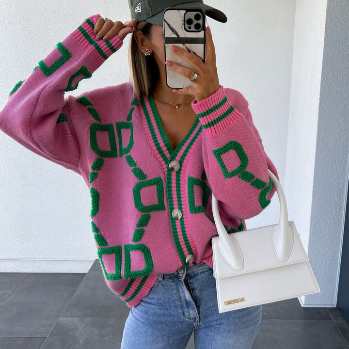 Damen Grobstrick-Cardigan mit 3D-Strukturmotiv, V‑Ausschnitt und Knopfleiste – Veloura
