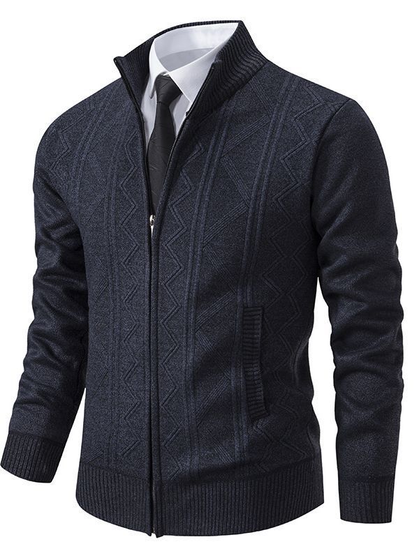 Herren modische Strickjacke mit strukturiertem Zopfdesign und hoher Stehkragen Echoarchiv