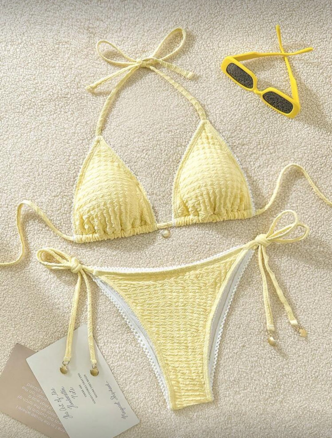 Damen Raffinierter Triangel-Bikini mit elegantem Rüschendesign Echo Archiv