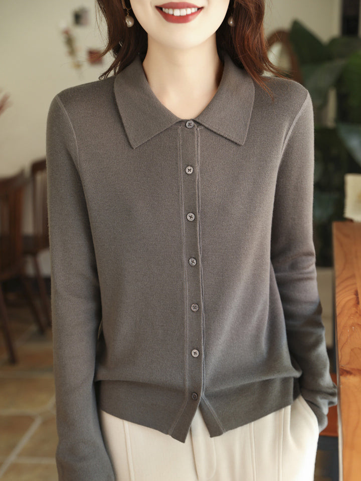 Damen Leichter Feinstrick-Cardigan mit Polokragen und durchgehender Knopfleiste Echoarchiv