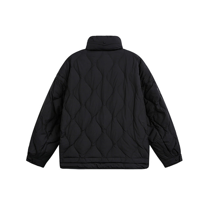 Damen Oversize gesteppte Jacke mit Stehkragen, Wellensteppung und Tunnelzug Echoarchiv