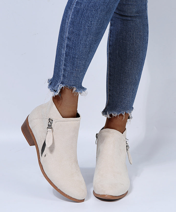 Damen nan kurze Ankle-Stiefelette mit seitlichem Reißverschluss, geschichtetem Blockabsatz und mandelförmiger Zehenpartie Echo Archiv