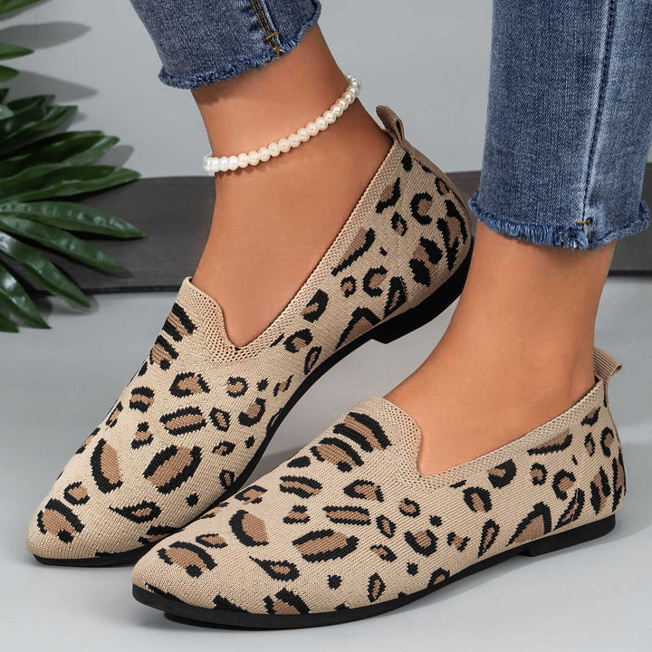 Damen nan gestrickter Slip-On Loafer mit Leo-Jacquard, gepolstertem Komfortfußbett und rutschfester EVA-Sohle Echo Archiv