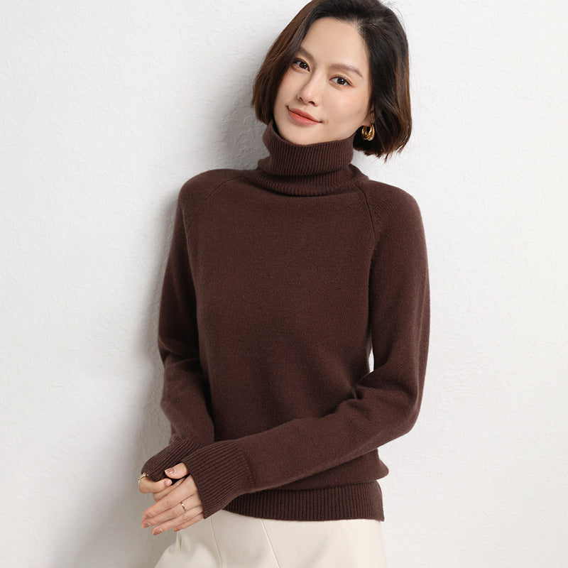Damen Schlanker Rollkragenpullover aus feinem Strick mit Raglanärmeln Echoarchiv