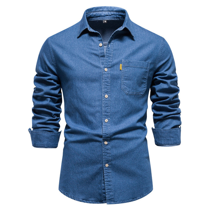 Herren nan schmal geschnittenes Denim-Hemd mit Kentkragen und aufgesetzten Brusttaschen Echo Archiv