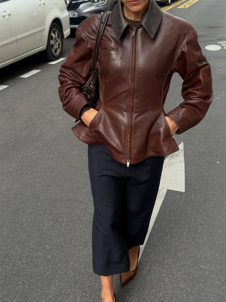 Damen Lederjacke mit tailliertem Schößchen, Reißverschluss & großem Hemdkragen Echoarchiv