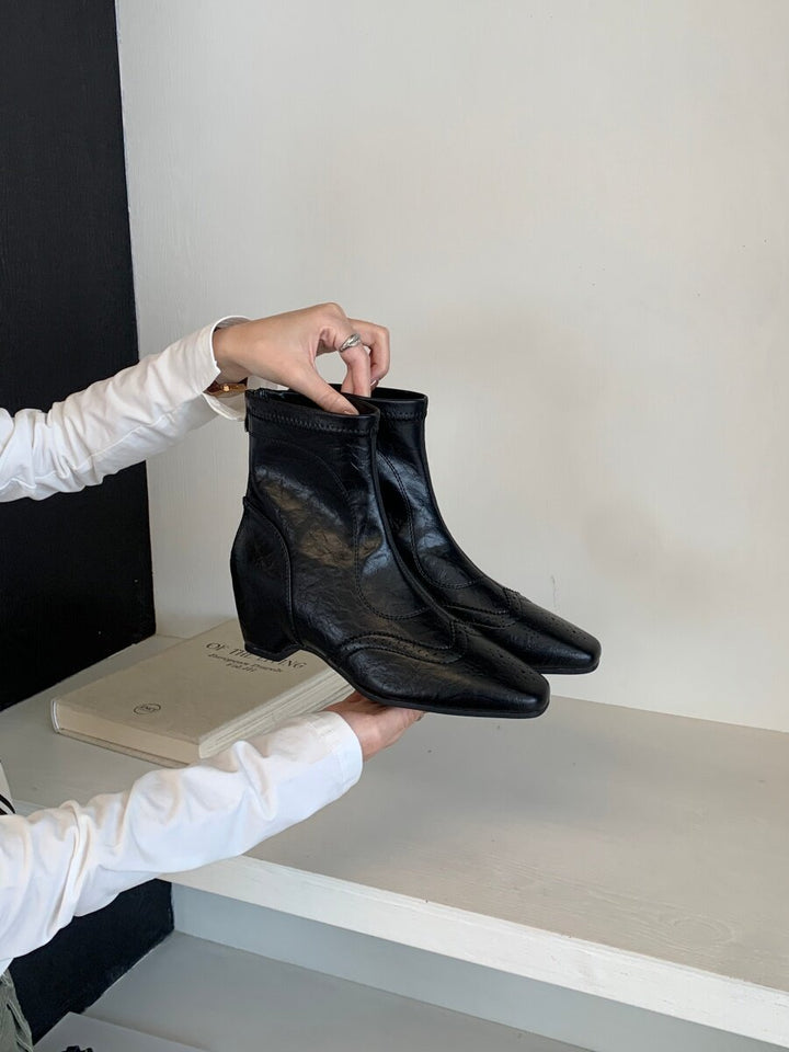 Damen Elegante und bequeme Stiefeletten mit Blockabsatz Echo Archiv