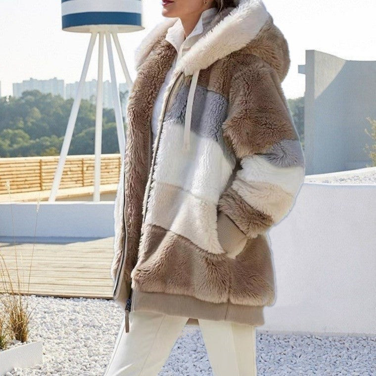 Damen nan Oversize Teddyfell-Kapuzenjacke mit Farbblock-Streifen, hochwertigem Reißverschluss und gerippten Bündchen Echo Archiv
