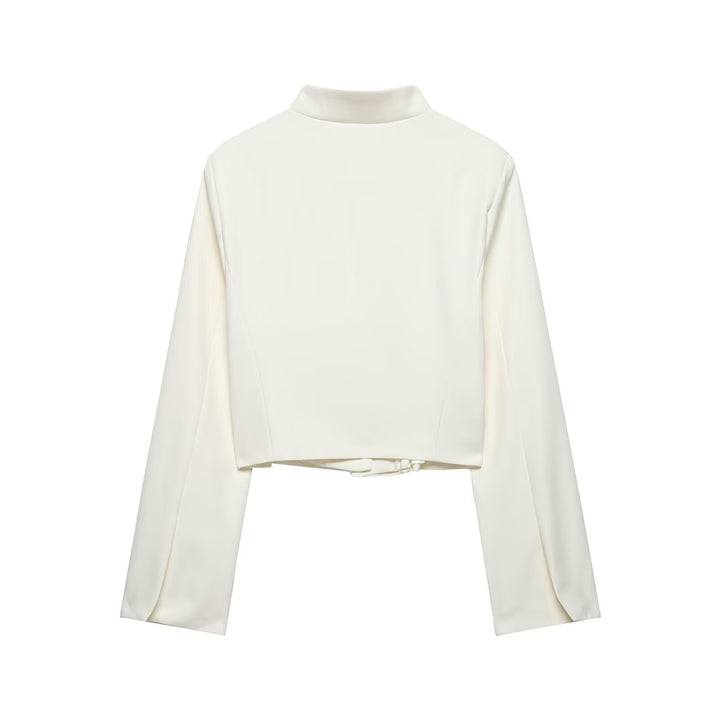Damen Kurzer taillierter Blazer mit Stehkragen und asymmetrischer Knopfleiste Echo Archiv