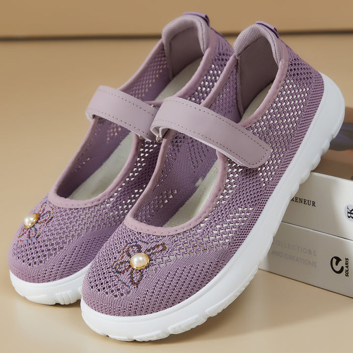 Damen nan gestrickter Mary-Jane-Sneaker mit Klettriemen, atmungsaktivem Strickoberteil, dekorativer Perlenapplikation und dämpfender EVA-Sohle Echo Archiv