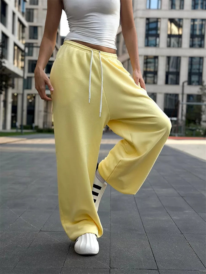 Damen oversized Sweathose mit breitem Bund und Kordelzug – Avérine