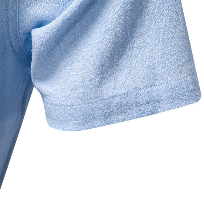 Herren nan lässiges Kurzarmshirt mit Stehkragen, halber Knopfleiste und leicht strukturierter Baumwoll-Leinen-Qualität Echo Archiv