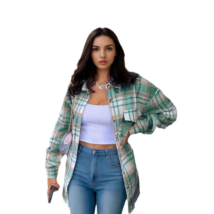 Damen Oversized Karo‑Hemdmantel mit Brusttaschen und durchgehender Knopfleiste – Avérine