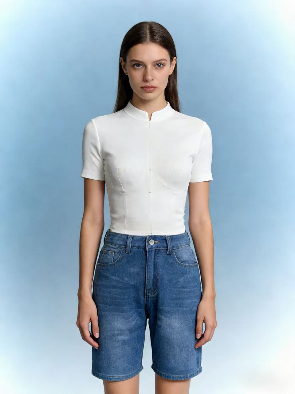 Damen figurbetontes Cropped Oberteil mit Stehkragen und kurzen Ärmeln Echo Archiv