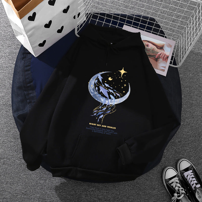 Damen Kapuzenpullover mit Mond‑und‑Wal-Illustration, Oversize-Schnitt und Kängurutasche – Auréline