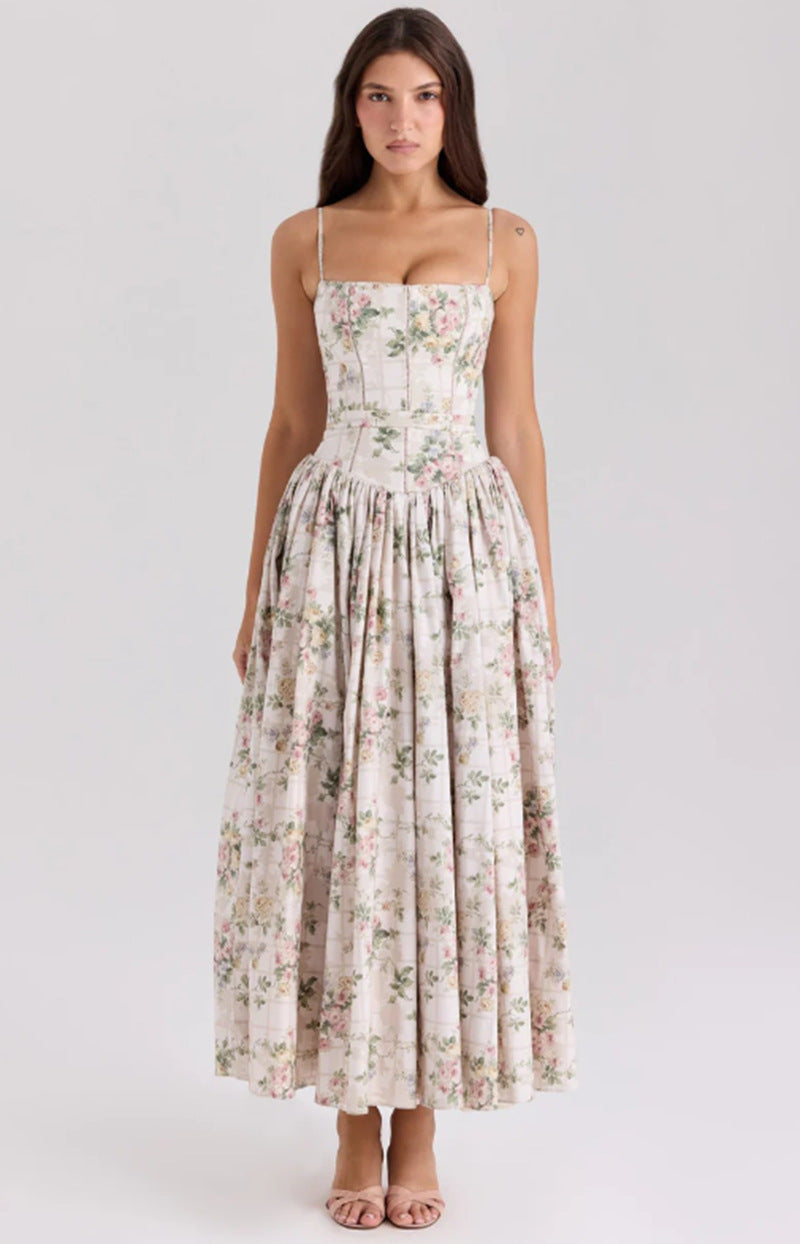 Damen nan tailliertes Korsagenkleid mit Spaghettiträgern und voluminösem Tellerrock Echo Archiv